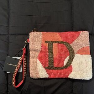 Brand new- America & Beyond Pouch